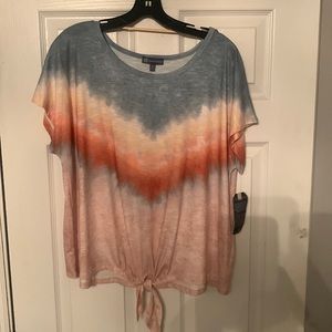 NWT tie dye t-shirt with front tie by Democracy. Size XLarge